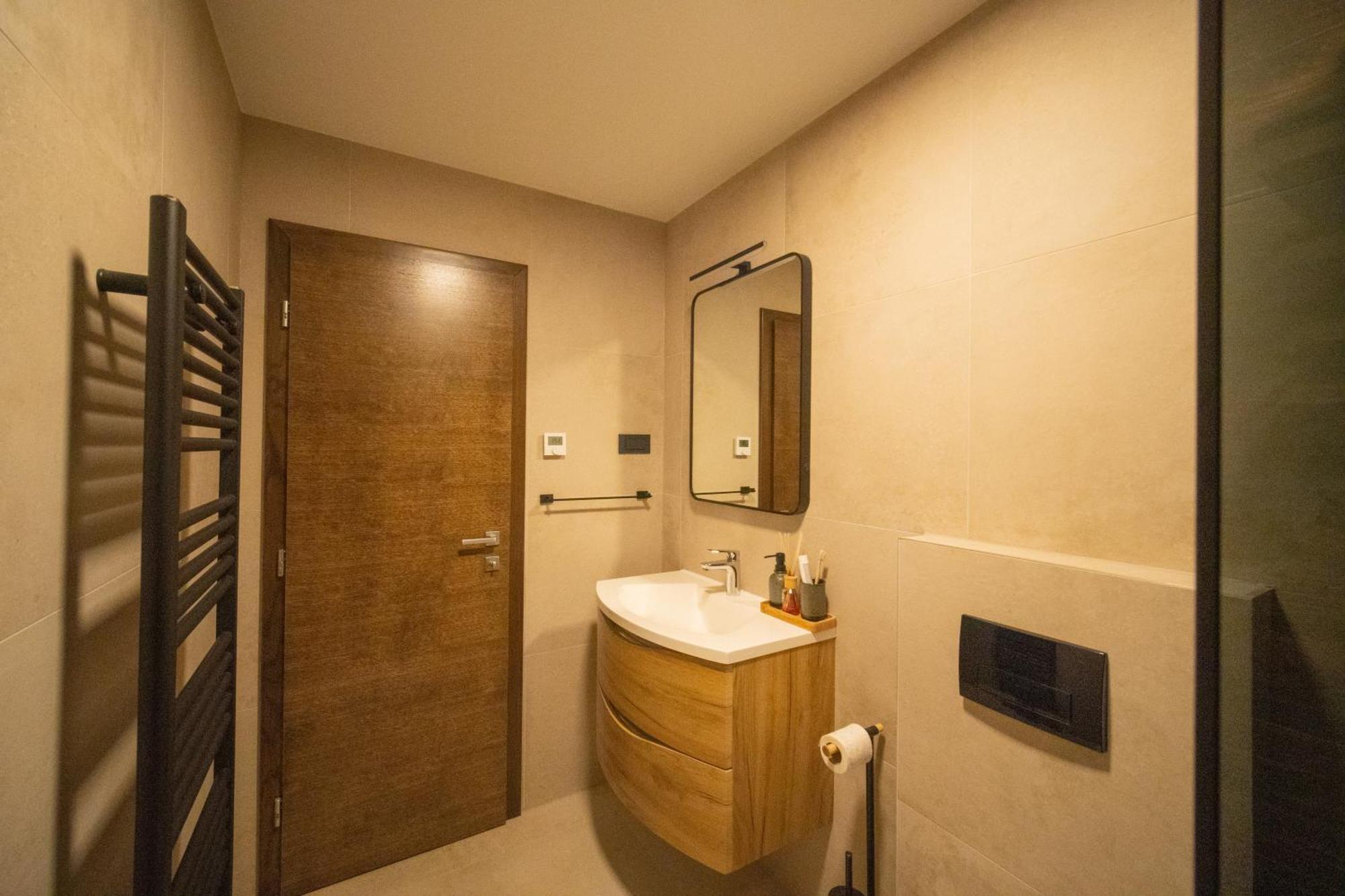 Cantina Rooms Hum na Sutli Luaran gambar